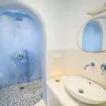 Shades Of White * Emporio (Santorini)