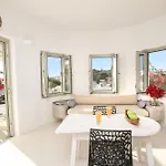 Appartement Shades Of White