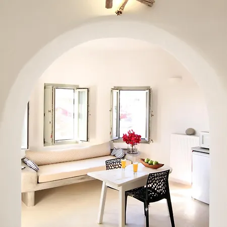 Apartman Shades Of White Emborió