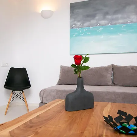Apartmán Shades Of White