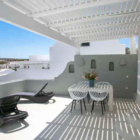 Apartment Shades Of White *